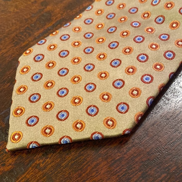 100% Silk Croft and Barrow Necktie - Picture 2 of 4